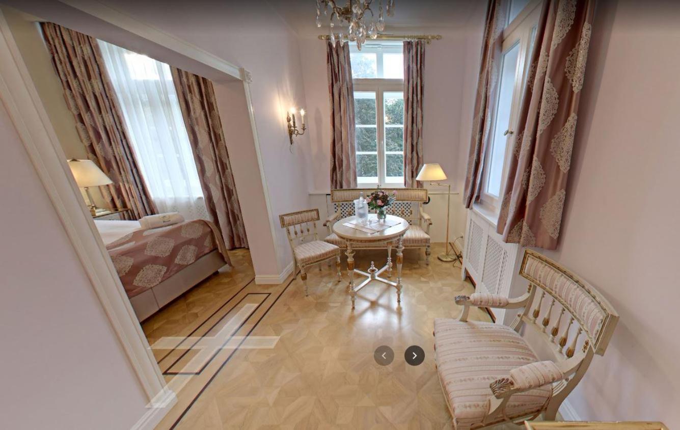Hotel Friedrich Franz Palais à Bad Doberan Extérieur photo
