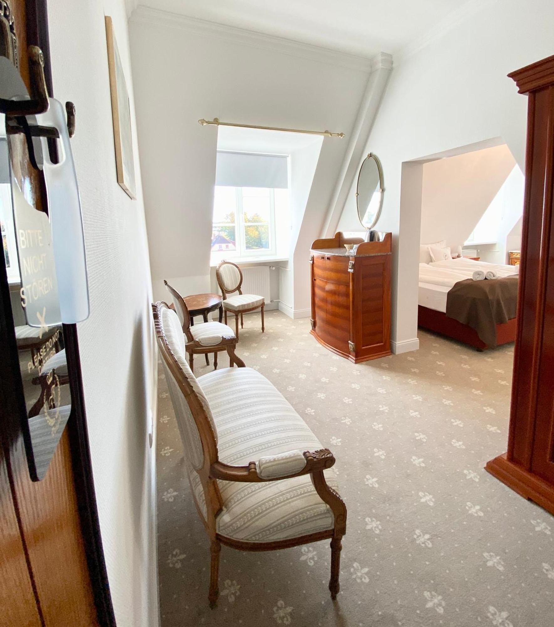 Hotel Friedrich Franz Palais à Bad Doberan Extérieur photo