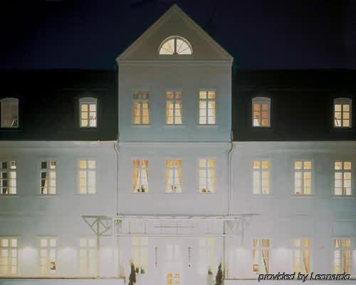 Hotel Friedrich Franz Palais à Bad Doberan Extérieur photo
