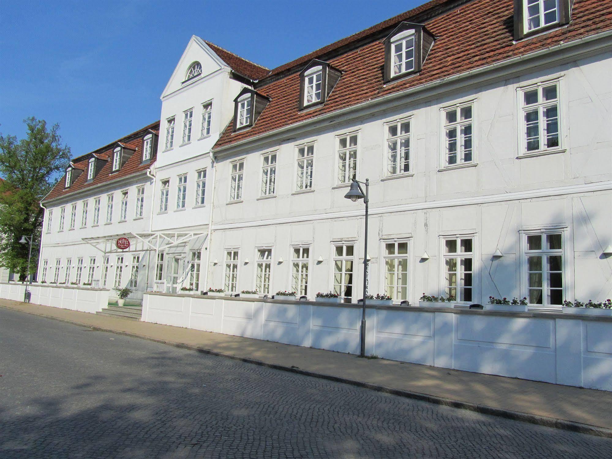 Hotel Friedrich Franz Palais à Bad Doberan Extérieur photo